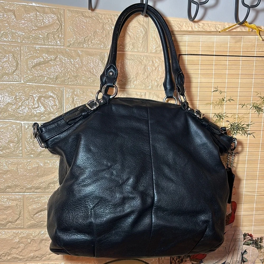 Coach Madison Lindsay Satchel Bag Black Leather from 2012